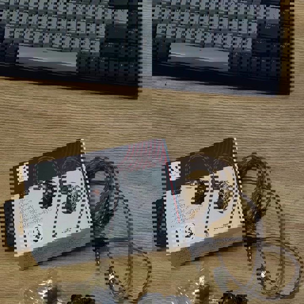 IEM 220M наушники