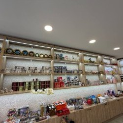 Полки, столы, тумбочки, шкафы - фото 10