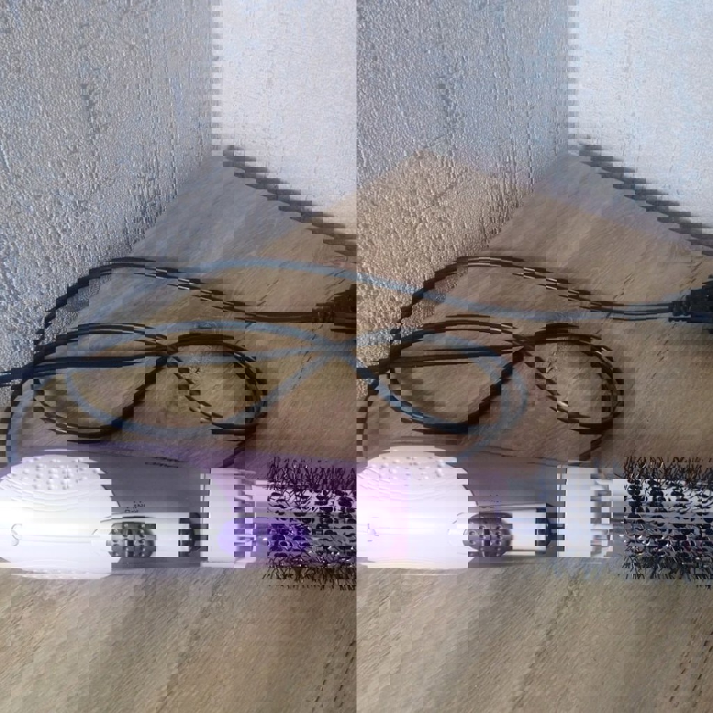 Фен-расческа