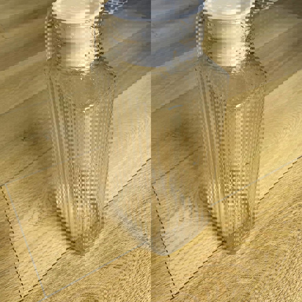 Графин с крышкой