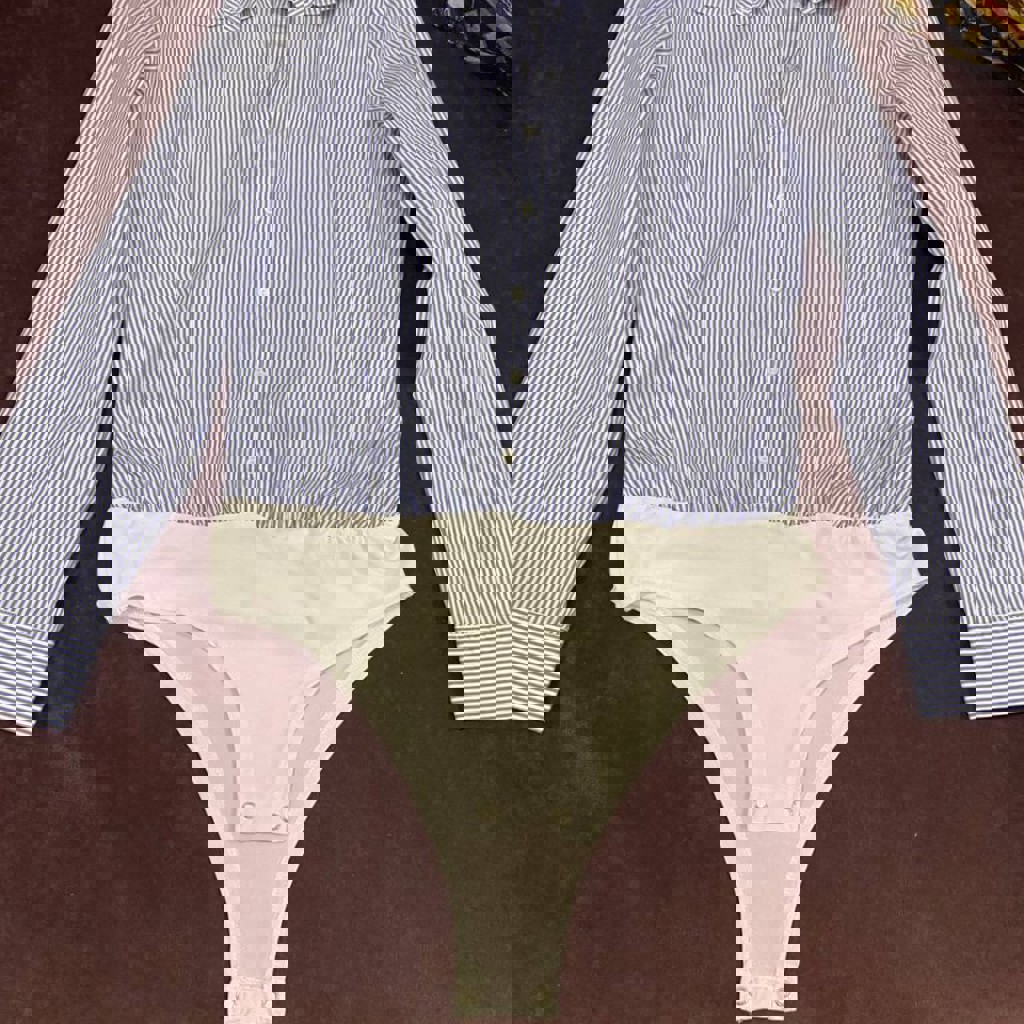 Женская рубашка в полоску