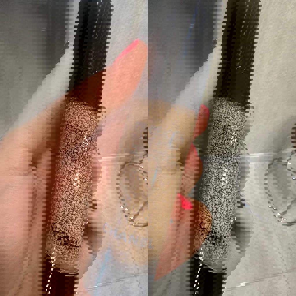 Тональный крем LES BEIGES TOUCHE DE TEINT