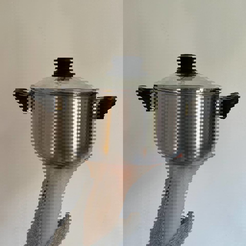 Кастрюля из нержавеющей стали