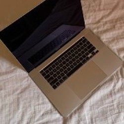 MacBook Pro 16” (2019) - фото 6
