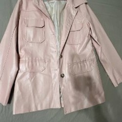 Кофточка белая в черный цветок - фото 1