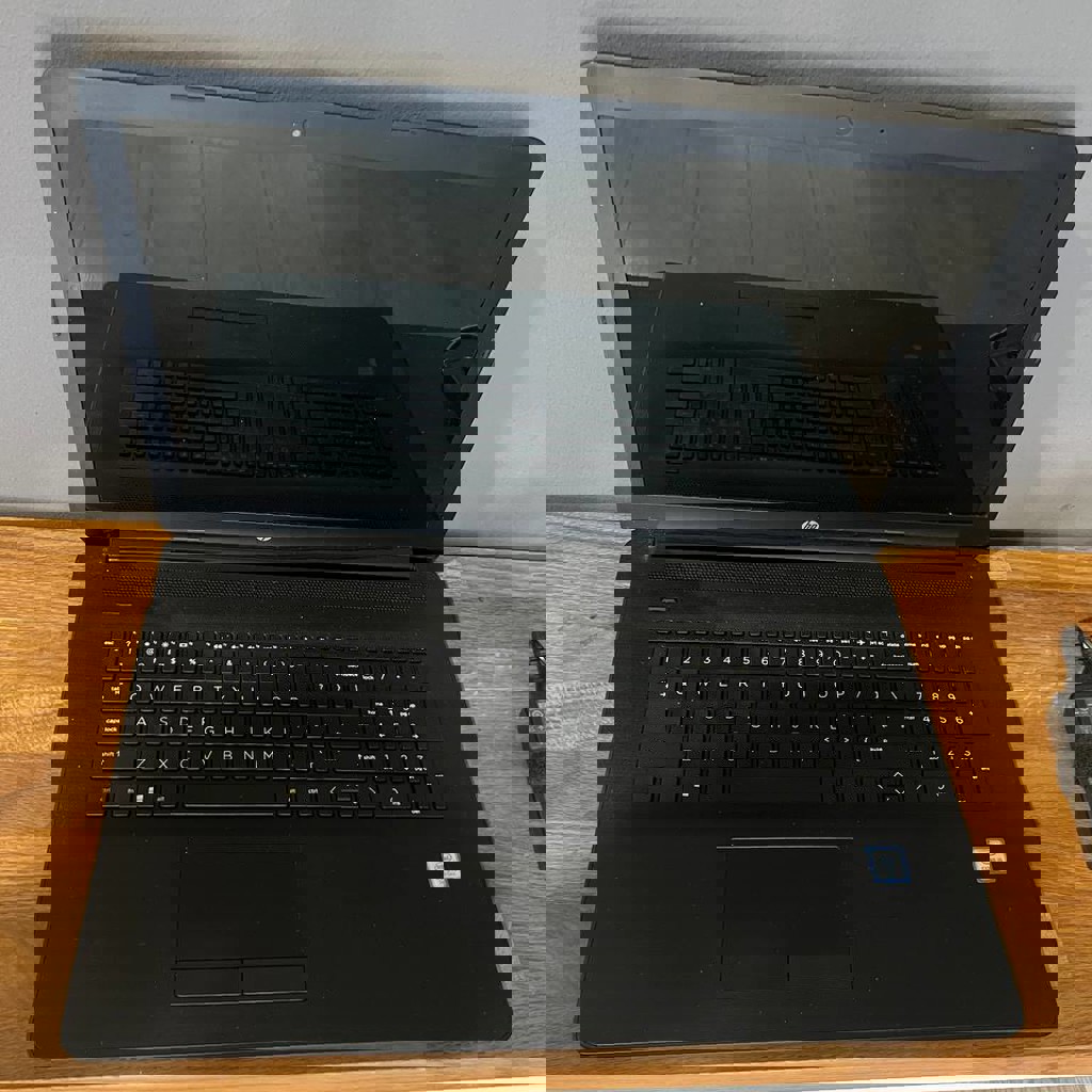 Ноутбук HP 17-by0021dx