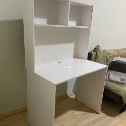 Рабочий стол ЛДСП с надстройкой - фото 2