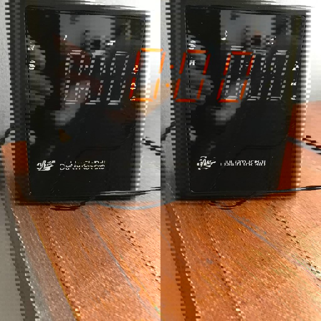 Будильник + радио