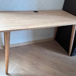 Стол тёмный - фото 1