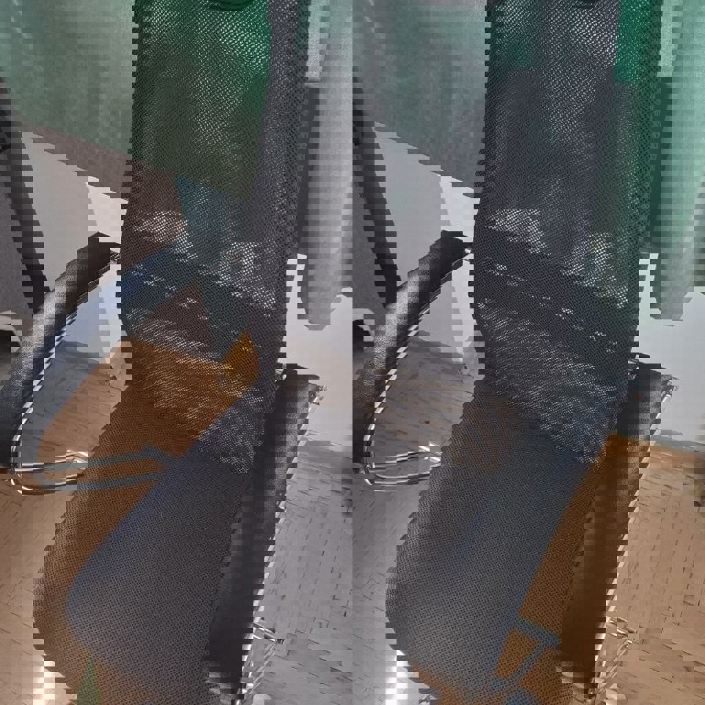 Стул офисный