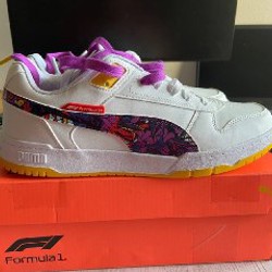 Кроссовки Puma (обе пары) - фото 1