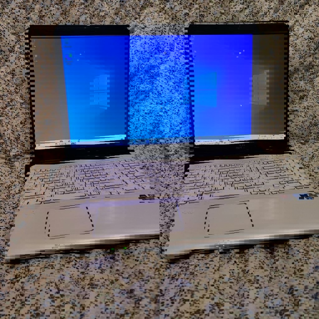 Ноутбук Sony VAIO