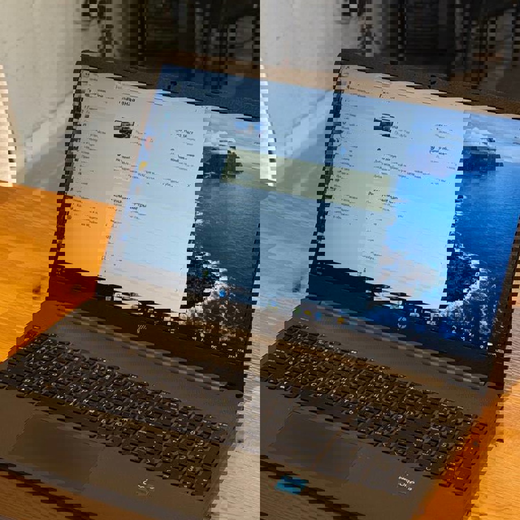 Ноутбук HP Model 35-dy5599nr