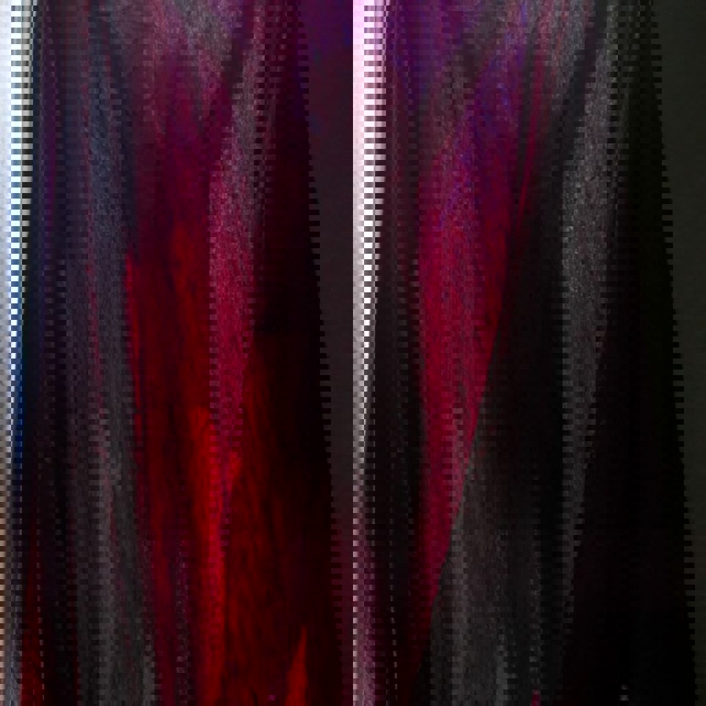 Штора красная