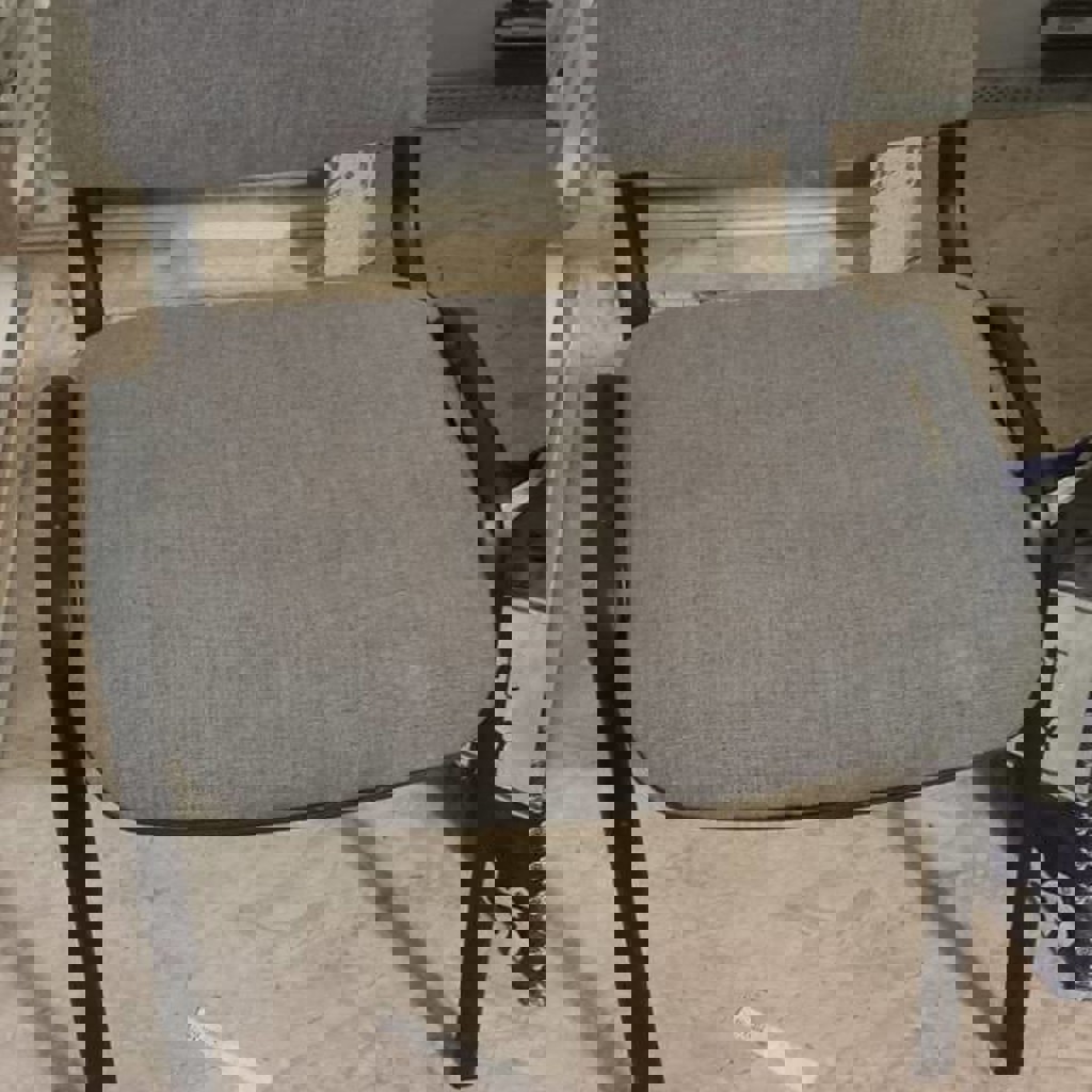 Красное кресло