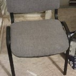 Красное кресло - фото 1