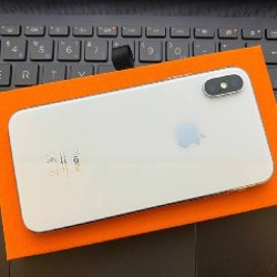 IPhone X - фото 2