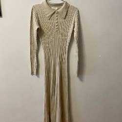 Платье бежевое мягкое - фото 2