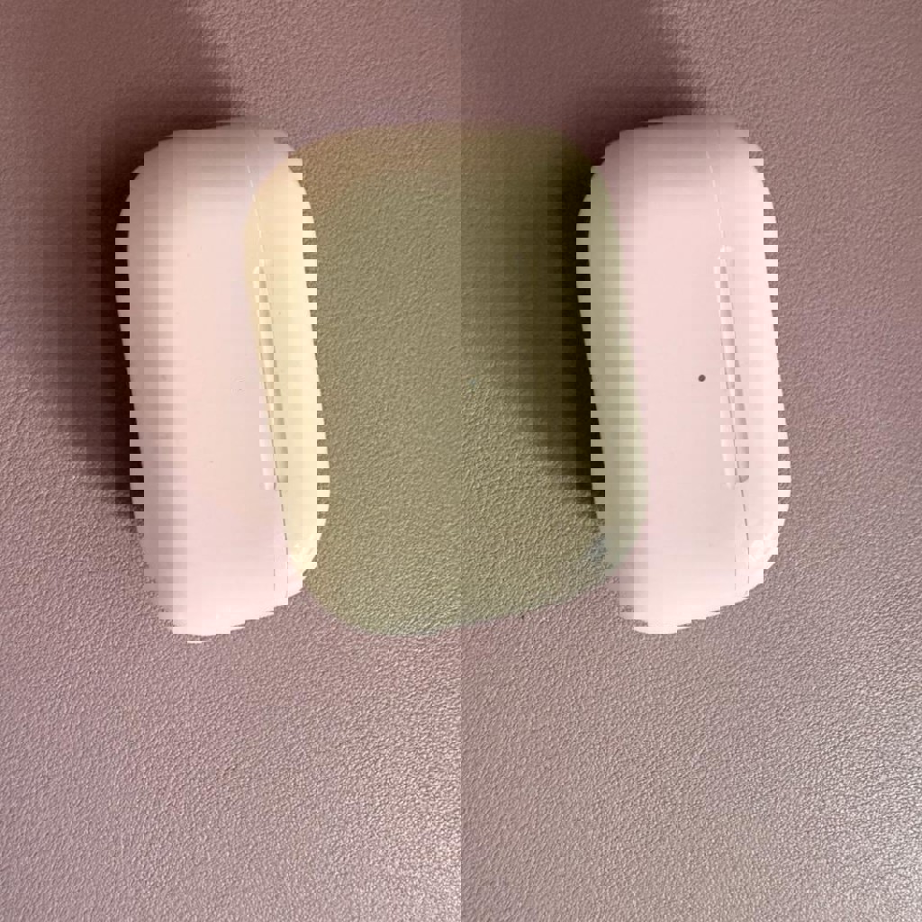 Кейс от AirPods Pro 2