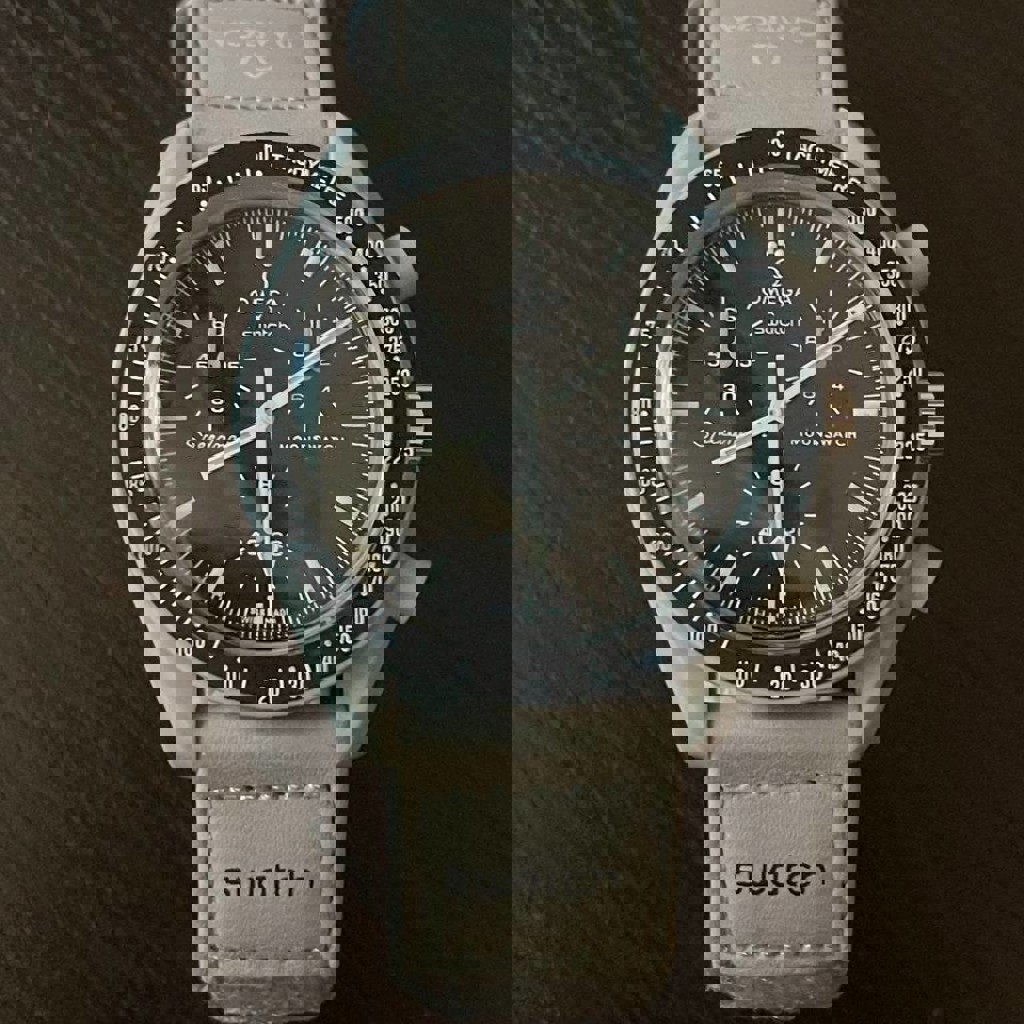 Omega x Swatch Moonswatch