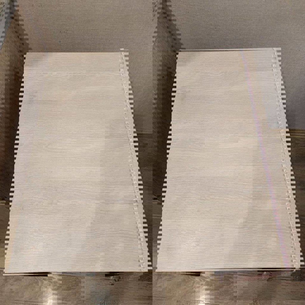 Стол рабочий квадратный