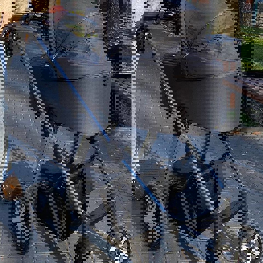 Коляска 2 в 1 Baby Design Husky NR 2021