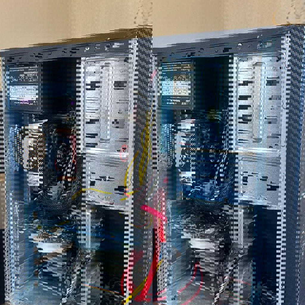 Компьютерный комплект