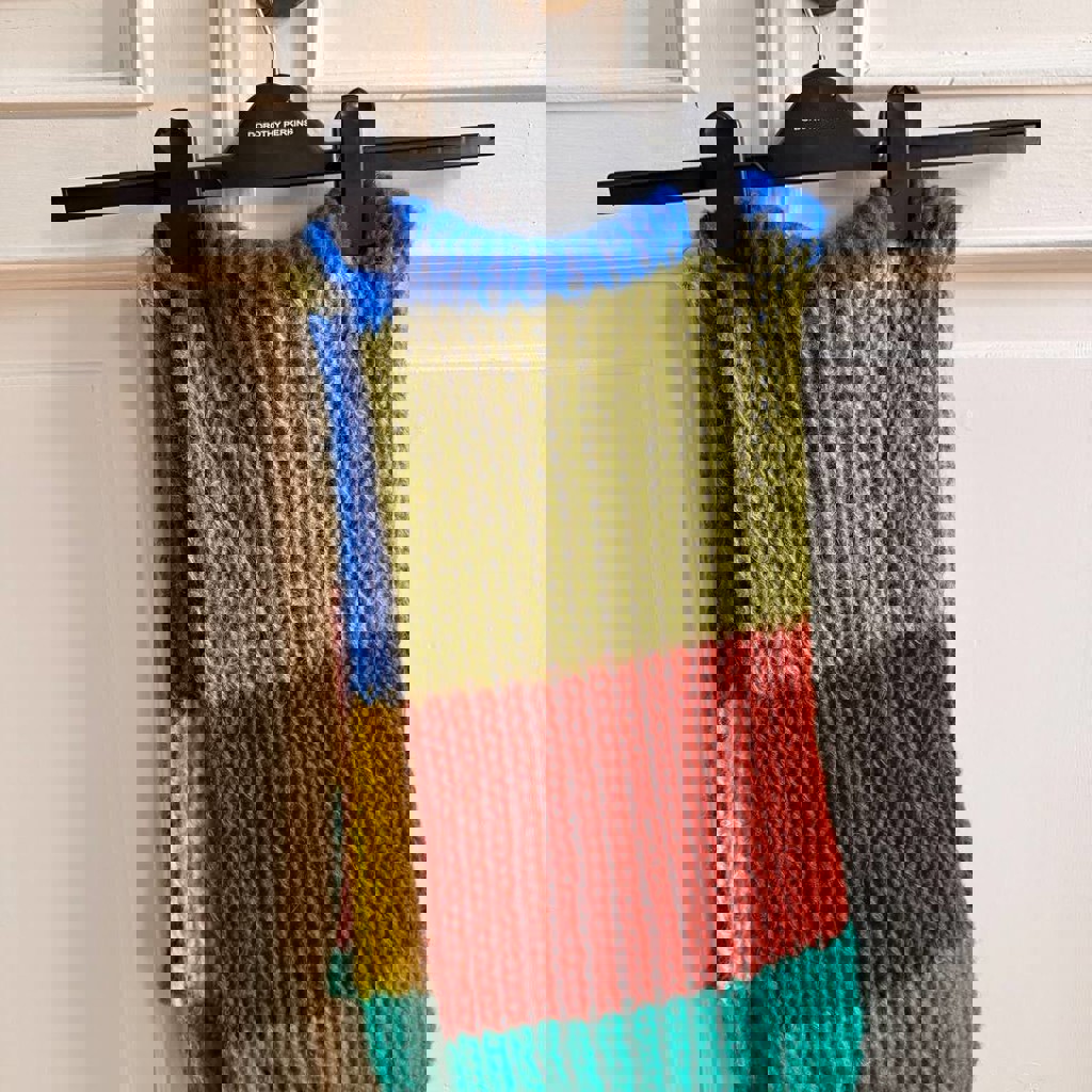 Шарф шерстяной ручной вязки