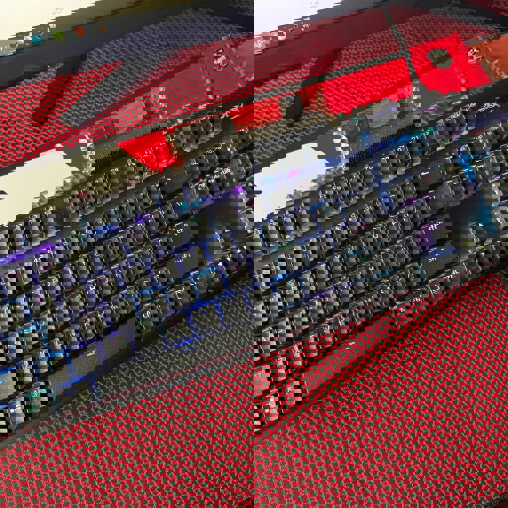 Клавиатура Hyperx