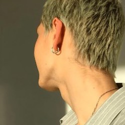 Нейлоновая сумка корейского бренда - фото 1