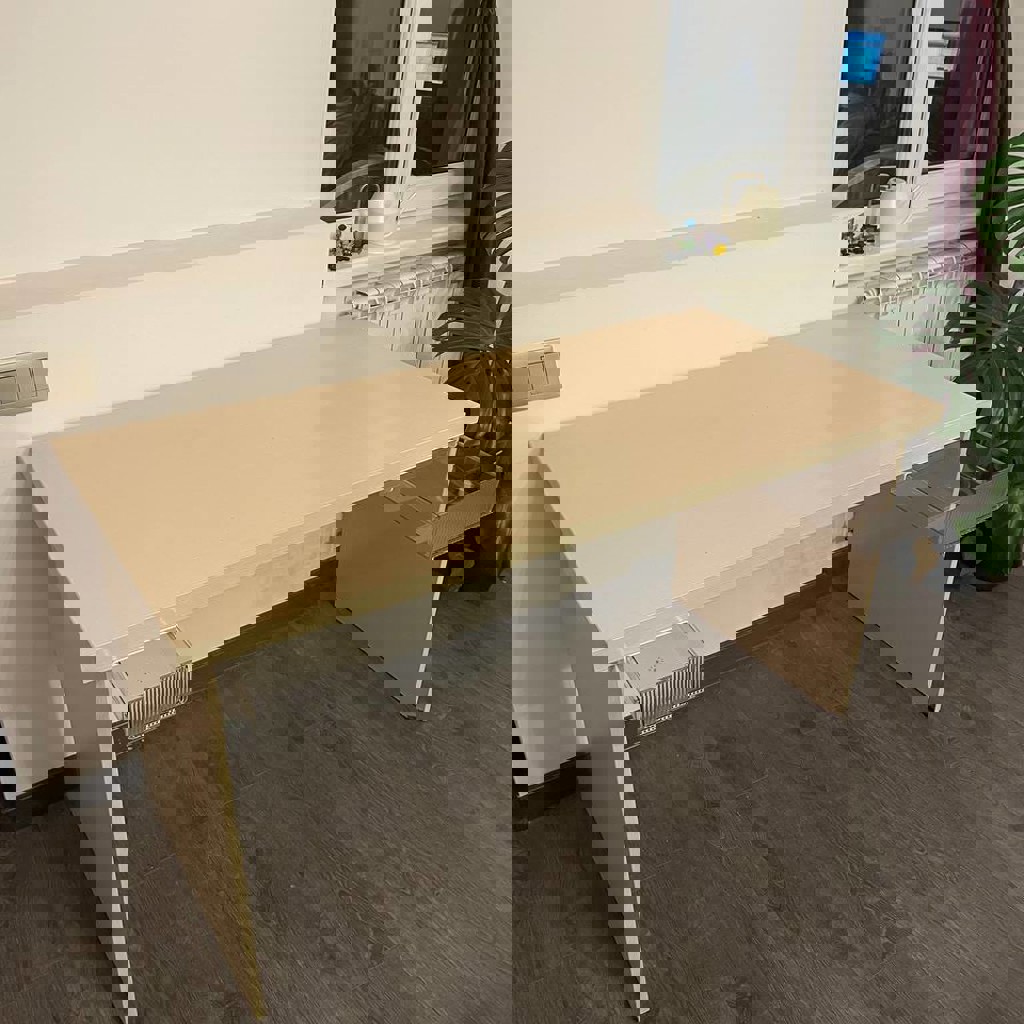 Рабочий стол с 1 ящиком