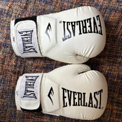 Подставка под гитару - фото 1