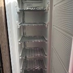 Морозильный холодильник - фото 2