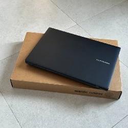 ASUS VivoBook 18 - фото 2