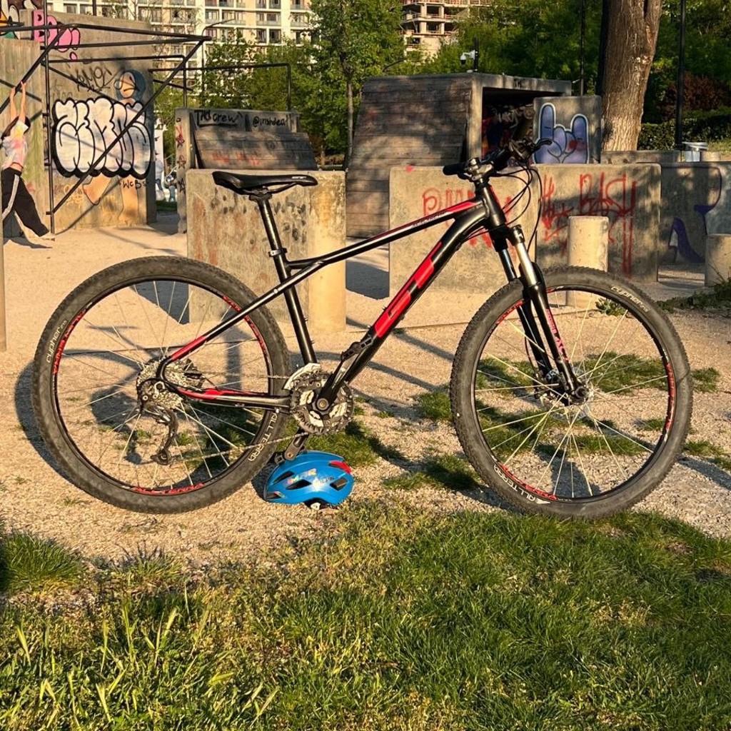 Велосипед GT Avalanche