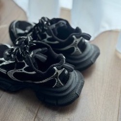 Кроссовки женские Balenciaga - фото 5