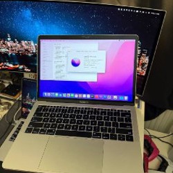 MacBook Pro 2017 - фото 2