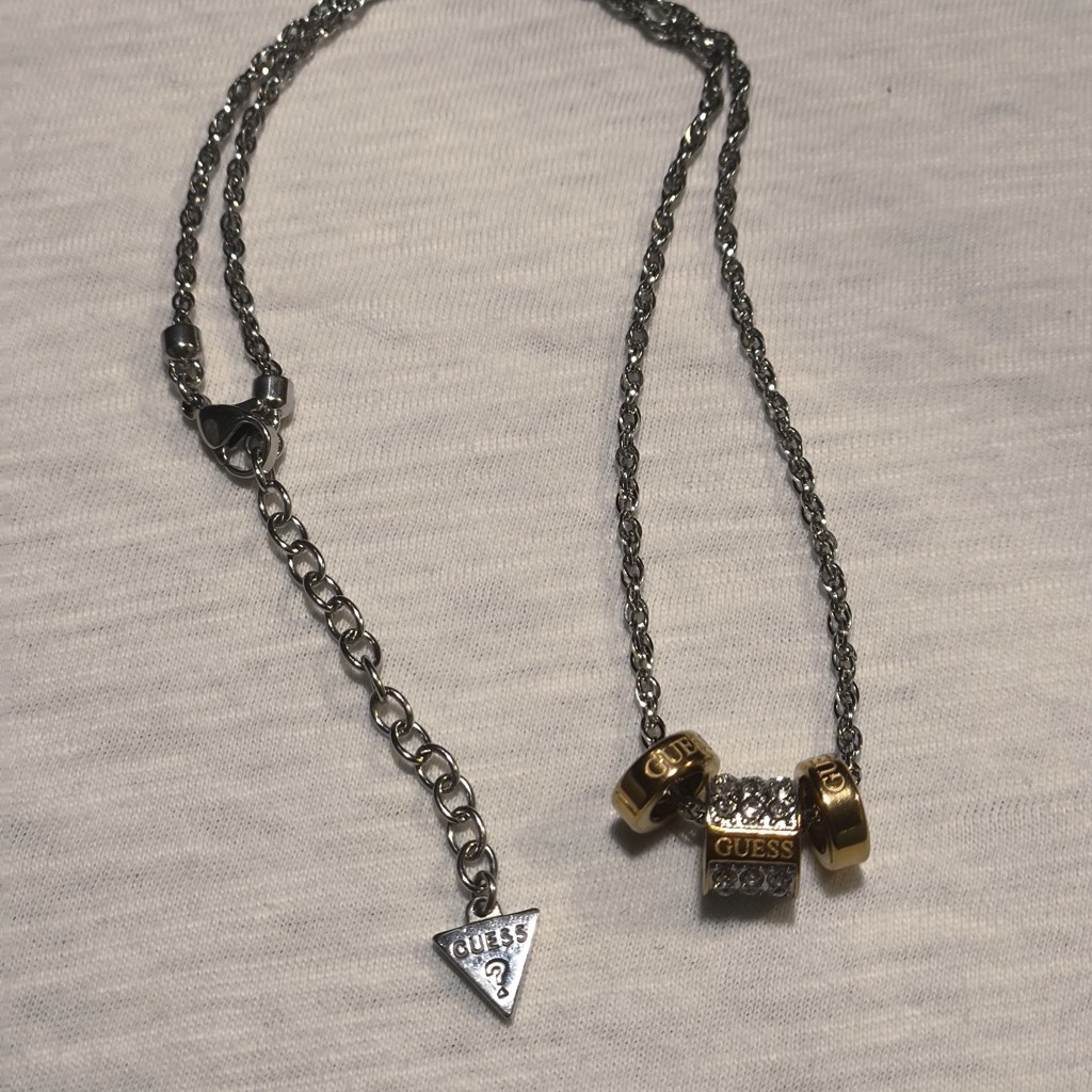 Подвеска Guess