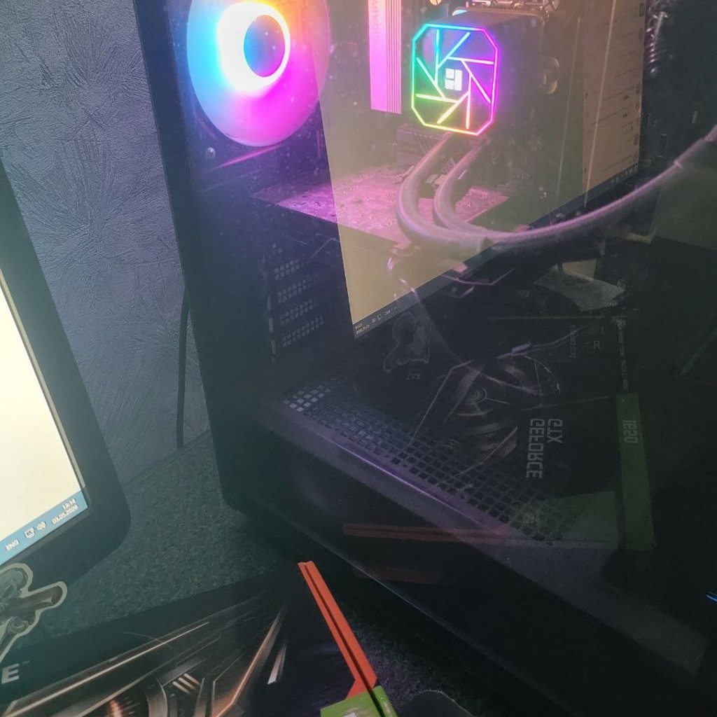 Видеокарта GTX 1650 4gb Windforce OC