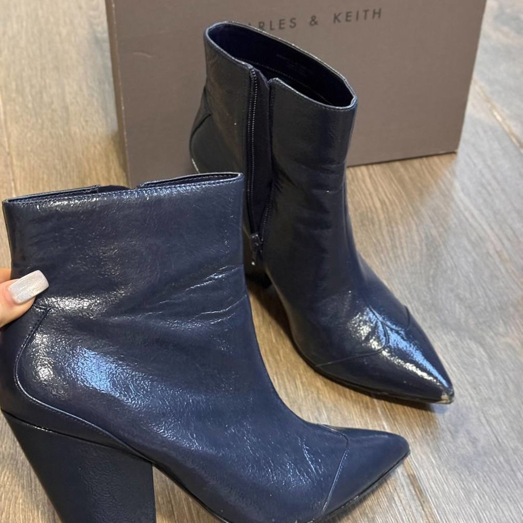 Сапоги Charles&Keith