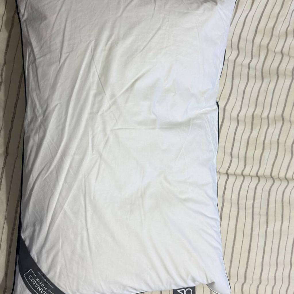 Подушка Ashley Pillow