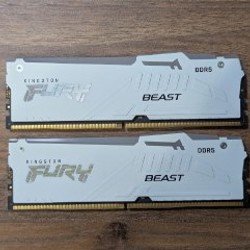 Kingston Fury Beast White RGB - фото 1