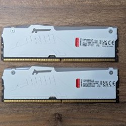 Kingston Fury Beast White RGB - фото 2