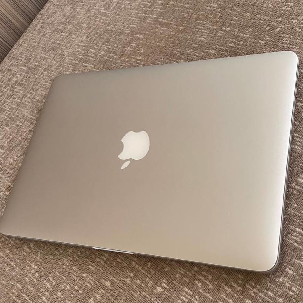 Macbook Pro 13”