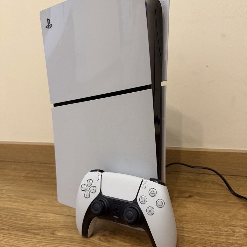 Sony PlayStation PS5 Slim 1TB Digital Edition White