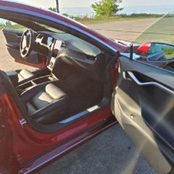 Tesla Model S P100D - фото 9