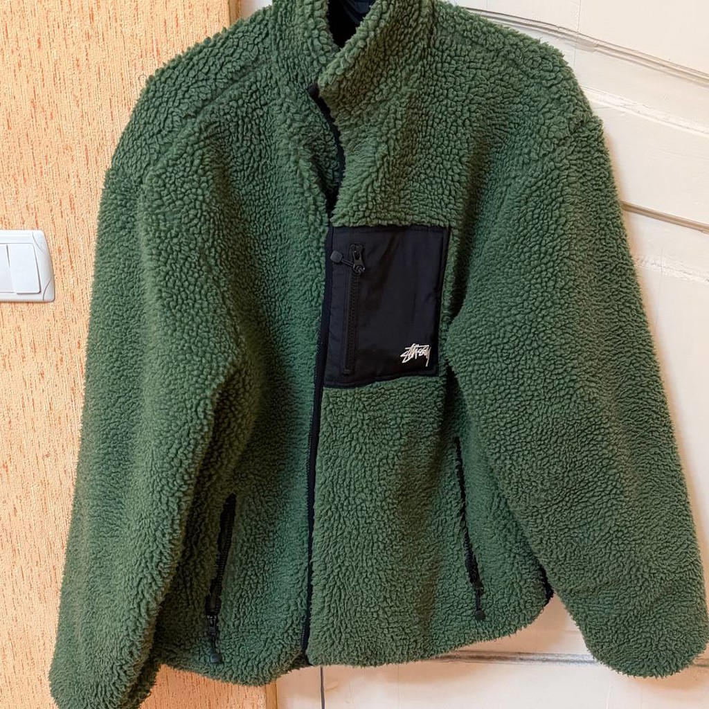 Stussy 8 ball Sherpa
