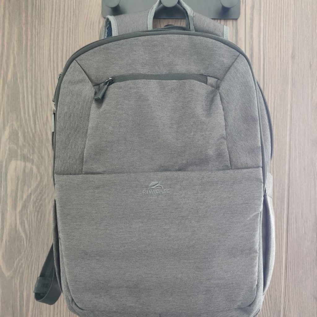 Рюкзак для ноутбука 15.6' Rivacase