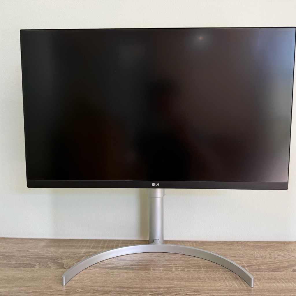 4K Монитор LG 27UL850