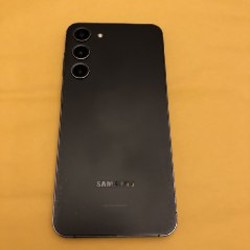 Samsung Galaxy S23 Plus - фото 2